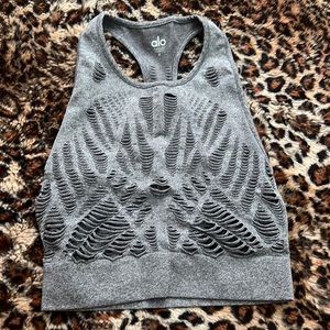 Alo Yoga crop top